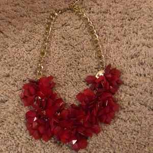 Statement necklace